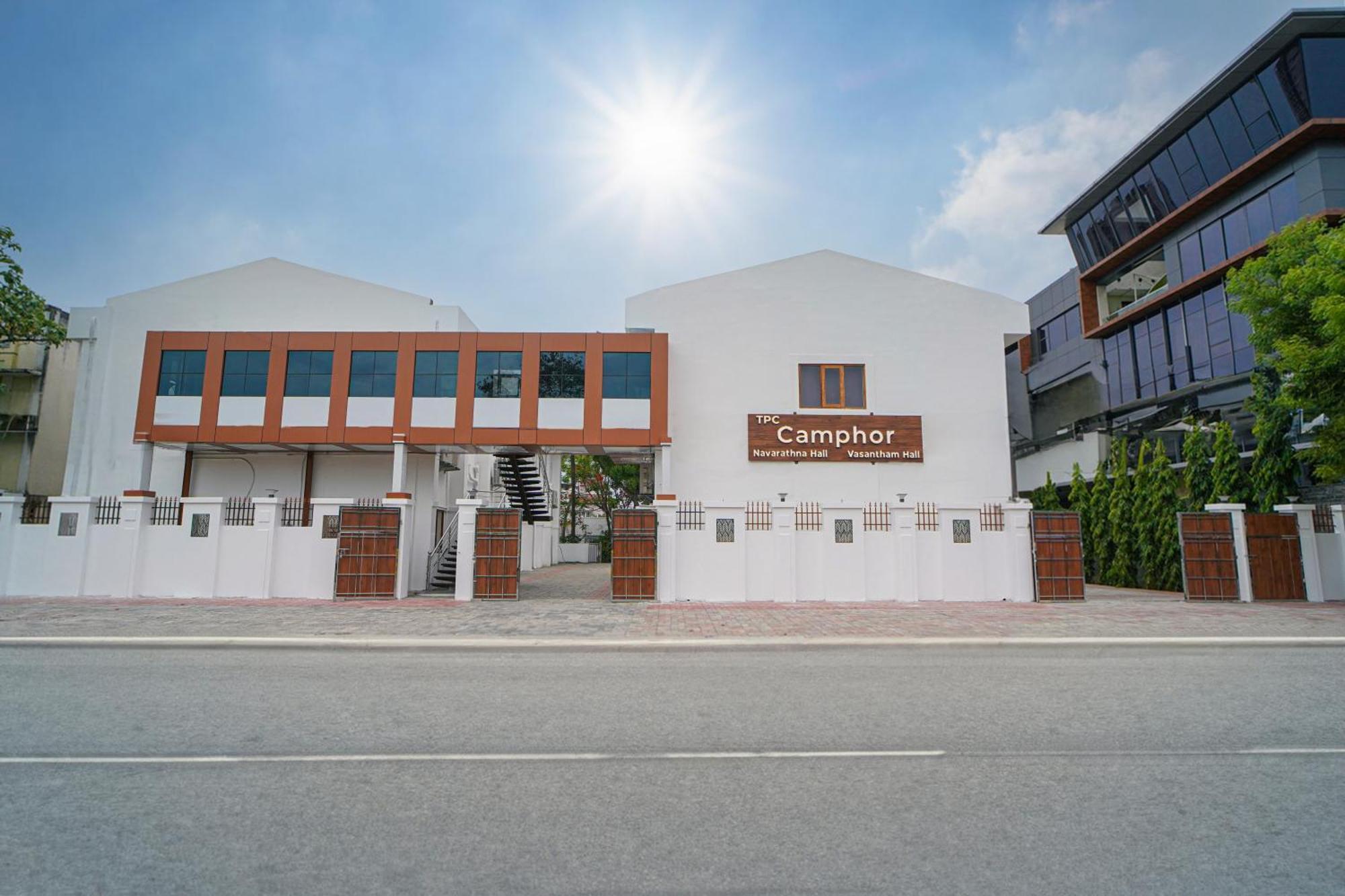Tpc Camphor Hotel Tiruchirappalli Bagian luar foto